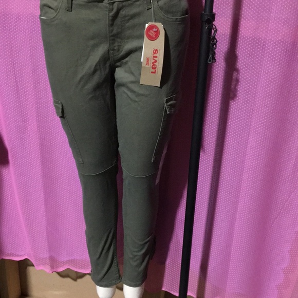 Levi’s 711 ankle skinny zipper ankle - Picture 4 of 6